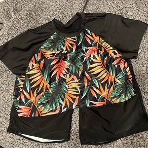 NWOT Tropical Leaf Print Swim Set